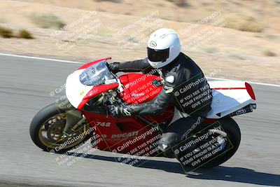 media/Feb-05-2023-Classic Track Day (Sun) [[c35aca4a42]]/Group 3/session 3 turn 13/